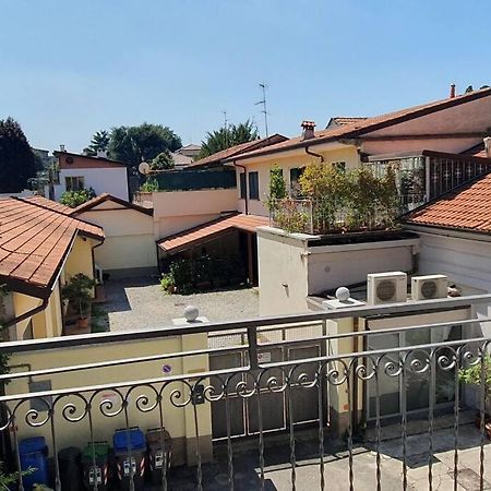 Casa Sobborghi Apartment Монца Екстериор снимка